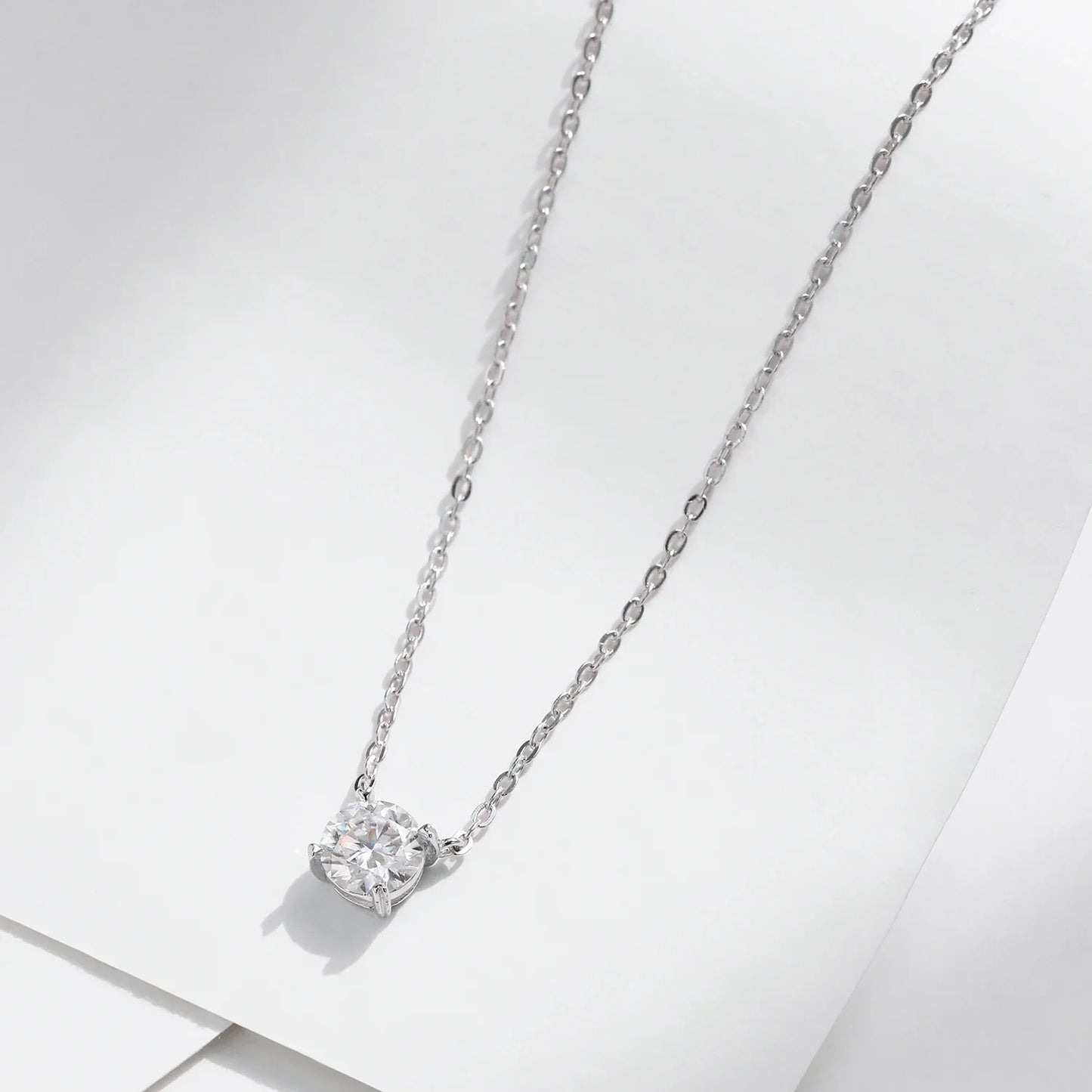 Moissanite Pendant Necklace D Color 0.8CT Lab Diamond For Women Wedding Engagement 925 Sterling Silver Fine Jewelry Gift