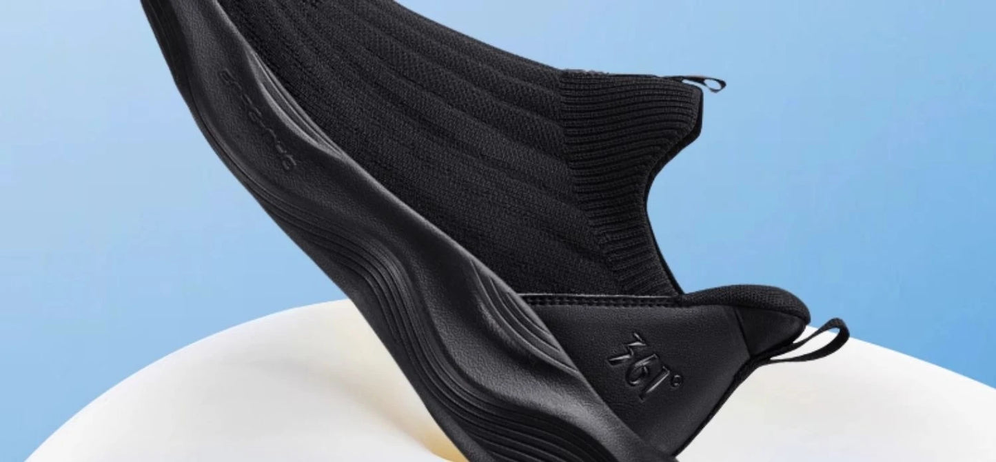 Lightweight Slip-On Men Running Shoes Breathable Mesh Upper Cushion Comfort Soft Soled Male Sneakers 672542215F