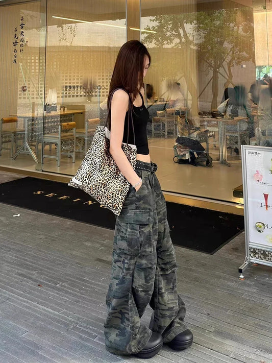 plus Size American Retro Camouflage Casual Work Pants Women's Loose Wide Leg Jeans Autumn New Sle High Waist Zipper Closure