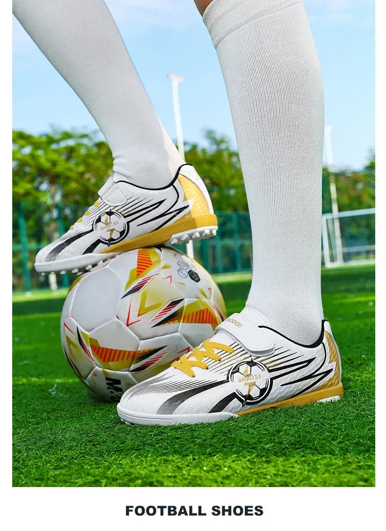 Kids Football Shoes Turf Soccer Cleats Non Slip Lightweight Training Sneakers Indoor Outdoor Futsal Boots Breathable Boys Girls