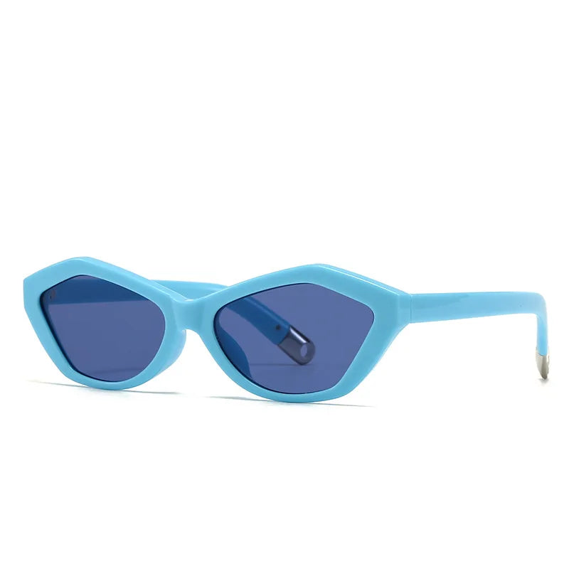 Fashion UV400 Cat Eye Sunglasses for Women Outdoor Stylish Retro Eyewear with Unique Temple Design Sun Glasses Gafas De Sol