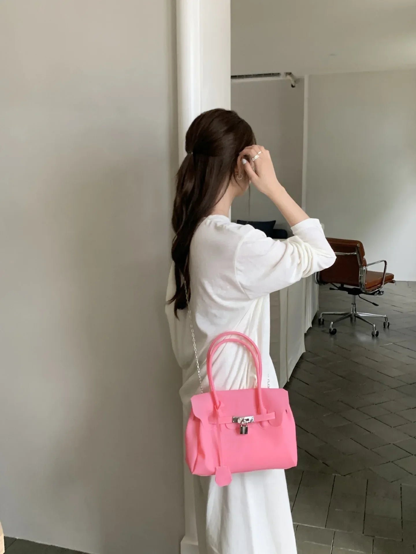 Famous Designer Elegant Handbags For Ladies Leather Tote Bags Shoulder Strap Classic Style Popular