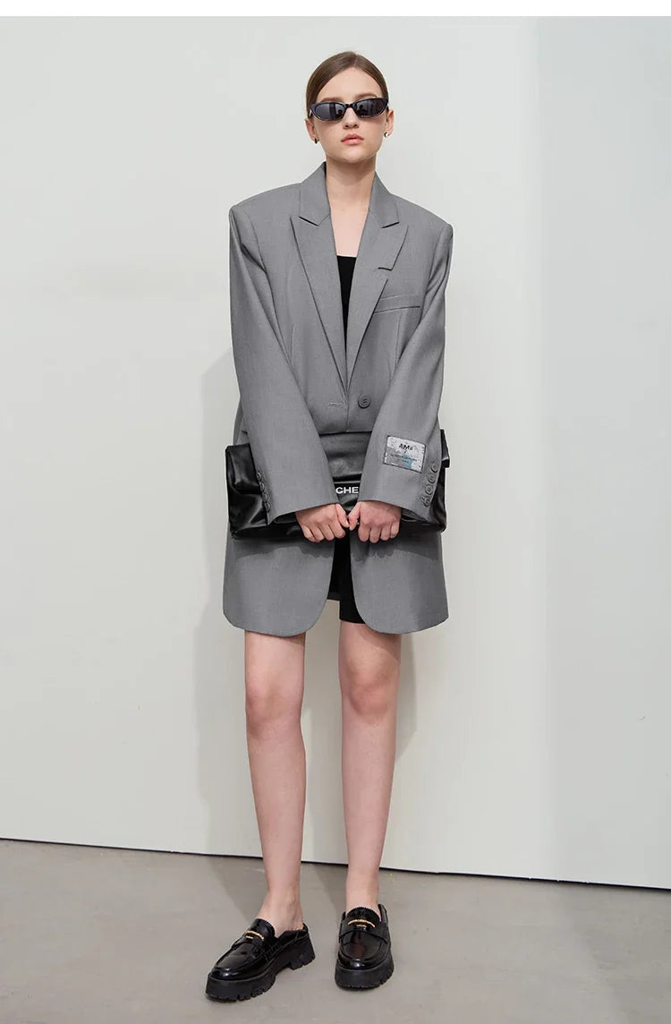 Minimalist Women's Jacket 2025 Autumn New Solid Color Commuter Loose Straight Women's Long Sleeve Top Long Blazer 12541154