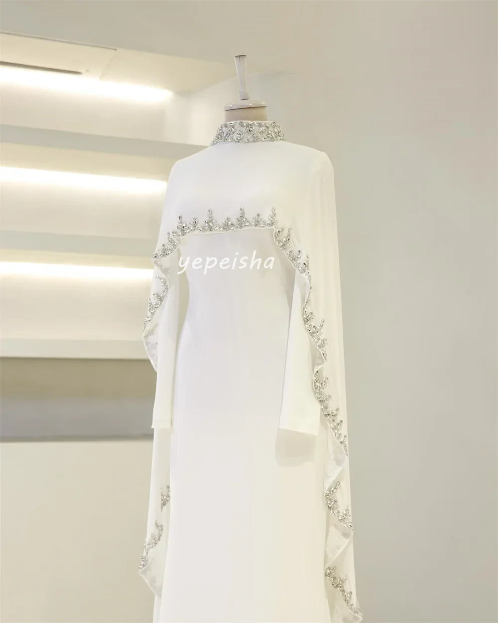 Customized Modern Style Intricate Jersey Ruched Rhinestone Straight High Collar Long Dresses Bespoke Occasion Dresses Classic