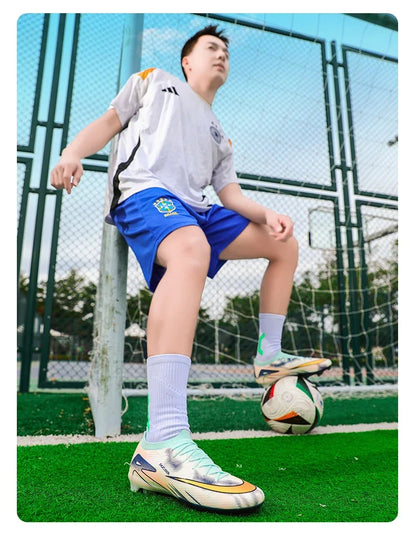 New Men Football Boots Ultralight Soccer Shoes Cleats Long Spikes Match Breathable Indoor Sneakers Training Drop Shipping