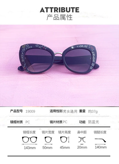 Ins 2025 New Hand-drawn Graffiti Sunglasses Unique Text Personality Fashion Sun Glasses Women Men Cat Eye Gafas De Sol UV400