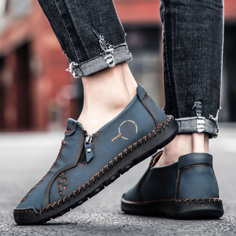 100% cowhide New large-sized men's boots Fashionable casual thick-soled breathable men's shoes Outdoor sports Chelsea boots