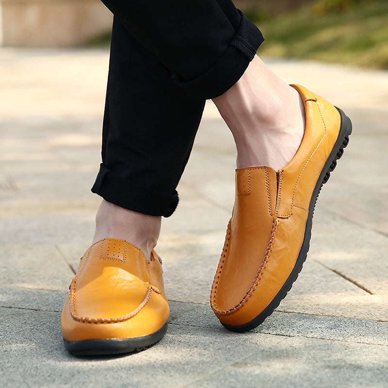 Genuine Leather Men Casual Shoes Brand Soft Italian Men Loafers Moccasins Breathable Slip on Black Driving Shoes Plus Size 37-47