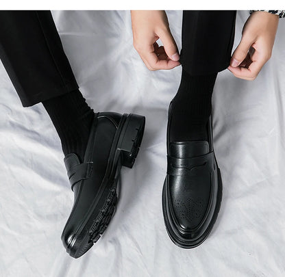 Spring and autumn men's business casual shoes breathable carved leather shoes British fashion platform pointed leather shoes 46