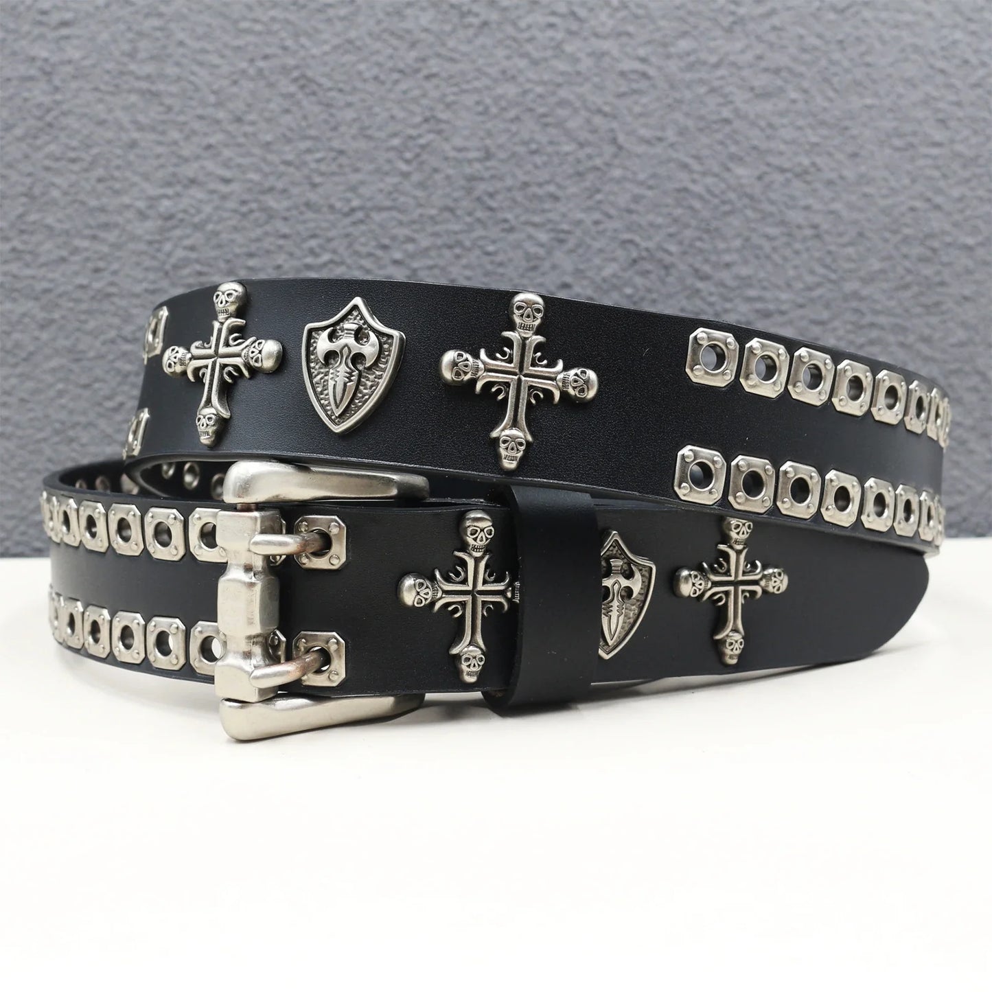 Rock Genuine Leather Luxury Punk Belt Jeans Heavy duty Hollow manual  Designer Brand Belt Men Rivet Three-pin buckle Belt Male