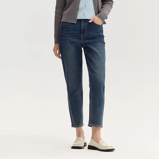 Jeans Women Minimalist Pants Autumn 2025 New Versatile Tapered Trousers