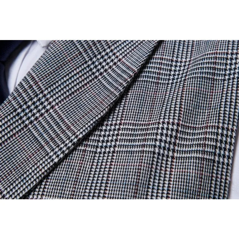 Men Vest Vintage Plaid Turn Down Collar Male Suit Vest Slim Double-breasted Sleeveless Business Casual Man Waistcoat