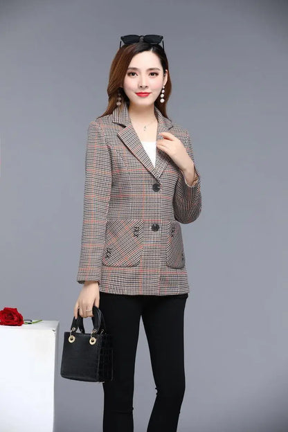 Ladies Casual Short Plaid Blazer