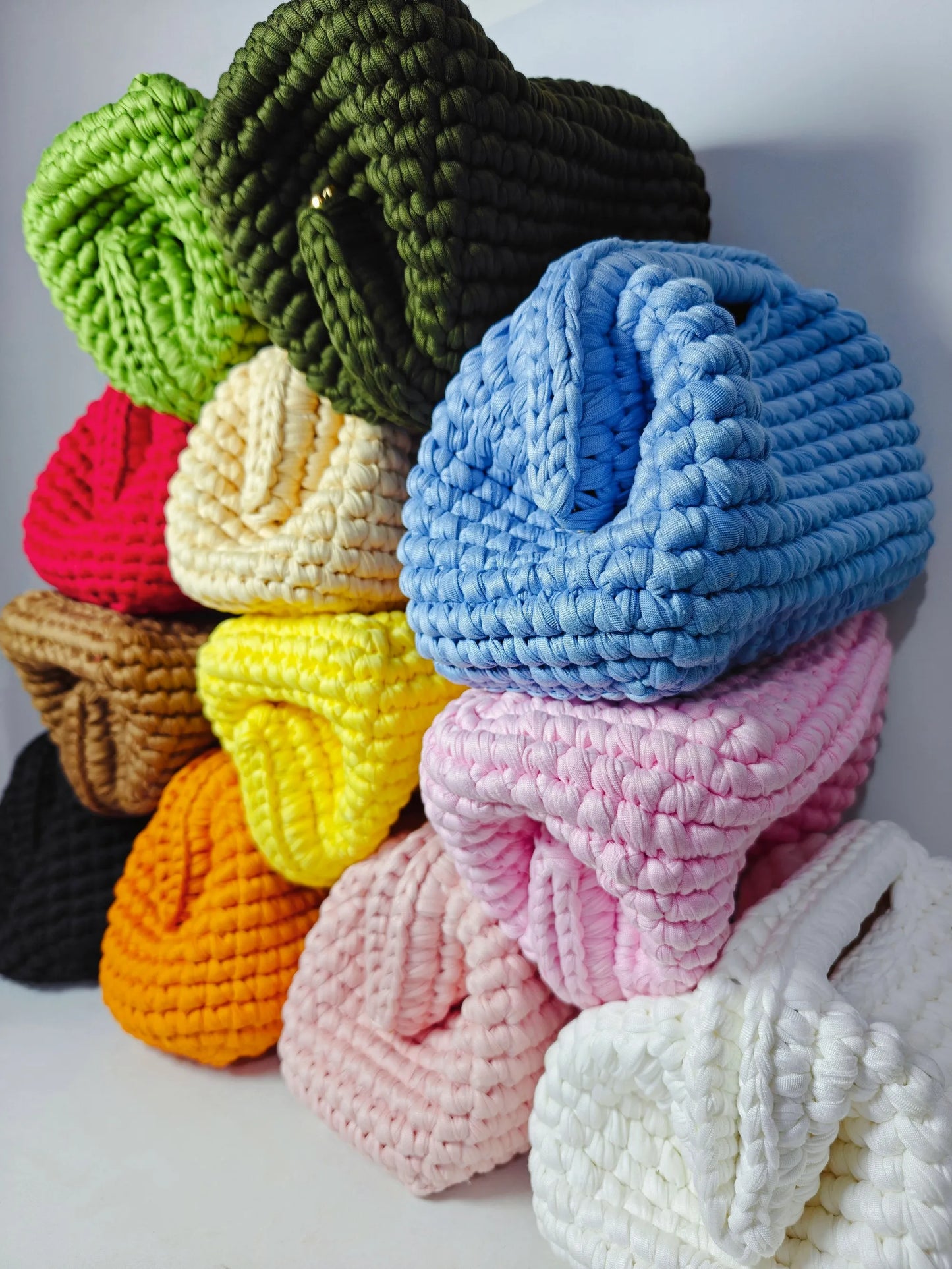 Yingzi Small Crochet Cluth Bag with Handle Handmade Evening Bag Makeup Bag