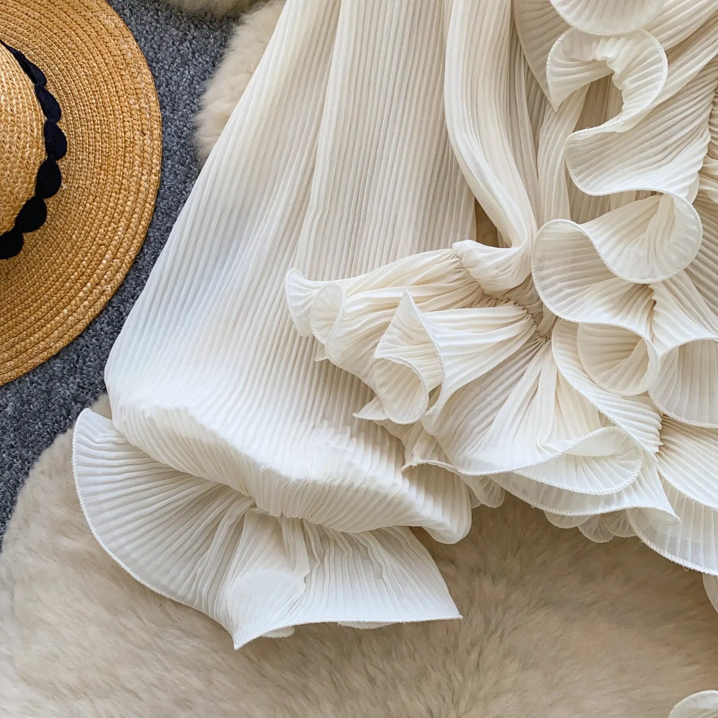 Ruffles Pleated Romantic Tops Thin Spring Summer V Neck French Elegant Blouse Fairycore Flowy Office Lady Luxury Shirt