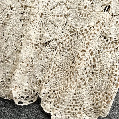 Korean Basic Knitting Tank Tops Female Sleeveless Hook Flower Hollow Chic Design Summer Sweet Fashion Knitted Blouse