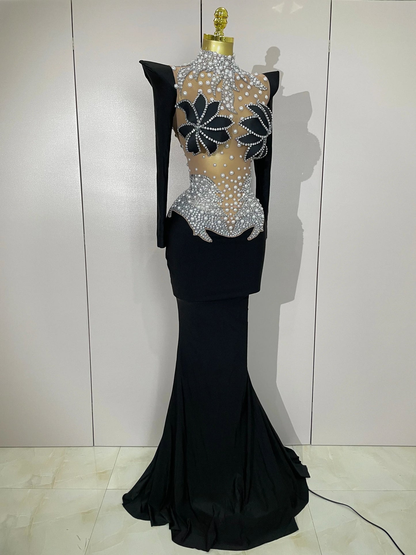 Luxury Sparkly Diamonds Pearl White See Through Mesh Long Dress Women Wedding Evening Party Stage Performance Photoshoot Dress