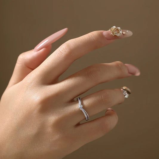 Bague empilable en moissanite synthétique pour femme, fait à la main, en argent sterling 925 plaqué or jaune, bague de mariage couronne, bijoux