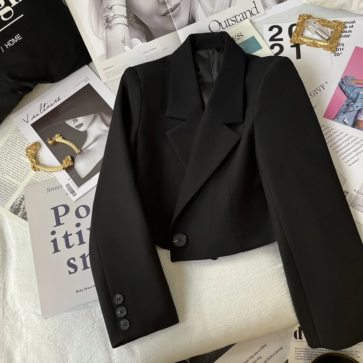 Autumn Solid Color Cropped Suit Jacket for Women Turn Down Collar Single Button Blazer Female Casual Office Lady Blazers Coat