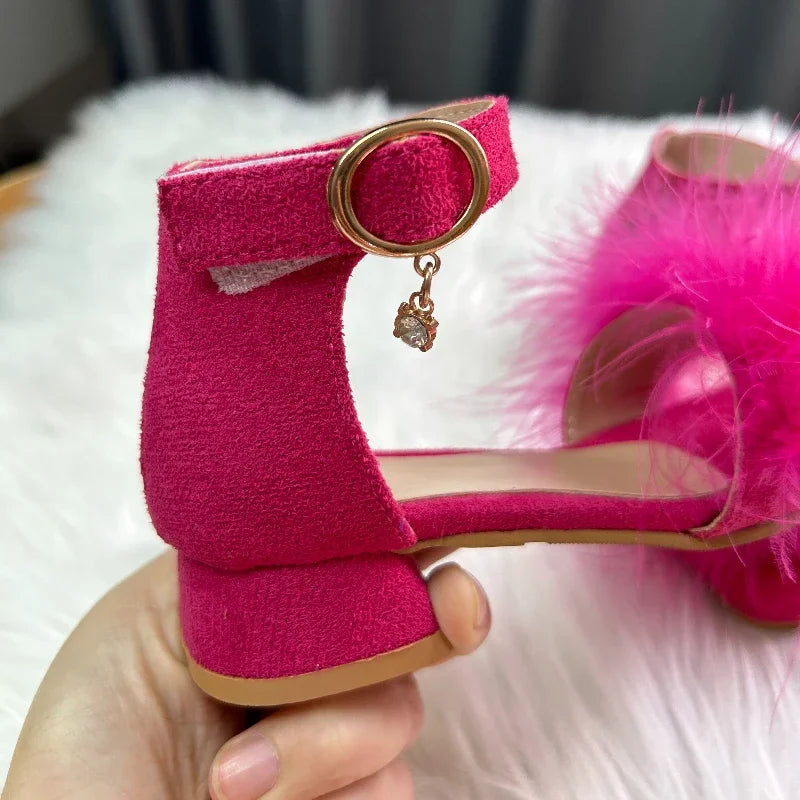 New Girls Low-heels Sandals Summer Fluffy Kids Princess Catwalk Shoes Open-toe Versatile Children Fashion Wedding Party Sandals
