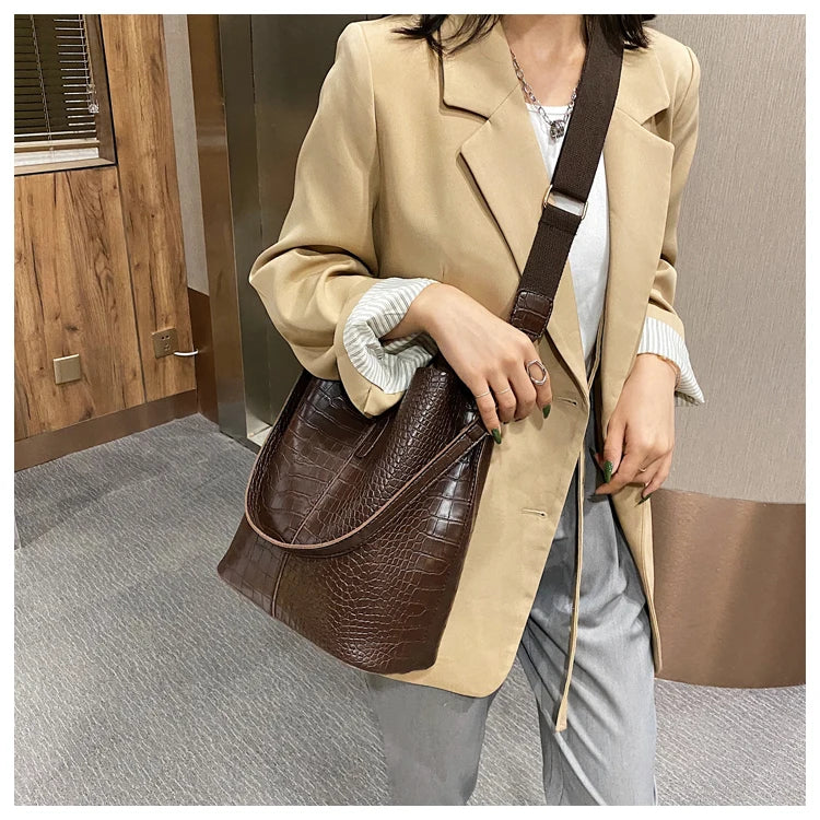 Women Bag Vintage Crocodile Pattern Crossbody Bags for Women PU Leather Trend Designer Shoulder Handbags Large Capacity Bucket