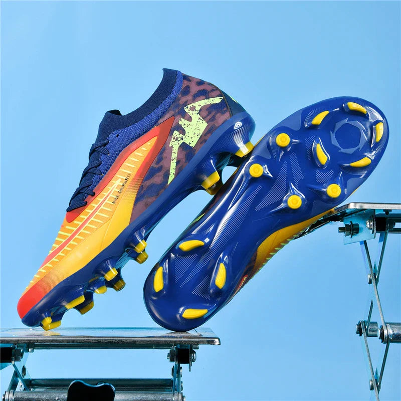New Men Soccer Shoes Breathable Unisex Football Boots Professional Training Ultralight Wholesale Indoor Futsal Drop Shipping