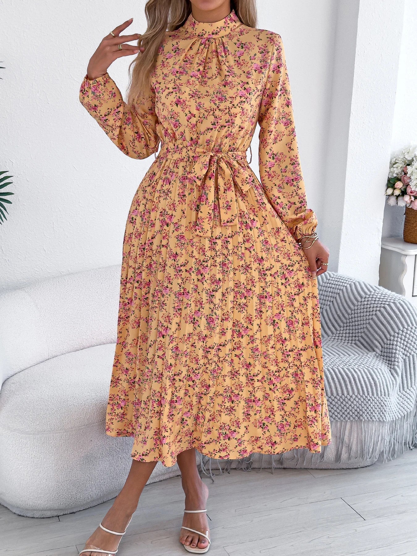 Floral Stand Up Collar Bridesmaid Dress 2026 Spring Summer Elegant Long Sleeve Waist Cinched Pleated Dresses Valentine's Day