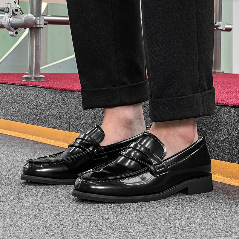 2025New Men Casual Oxford Shoes Genuine Leather Business Tooling Shoes Comfy High Quality Outdoor Antiskid Loafers Walking Shoes