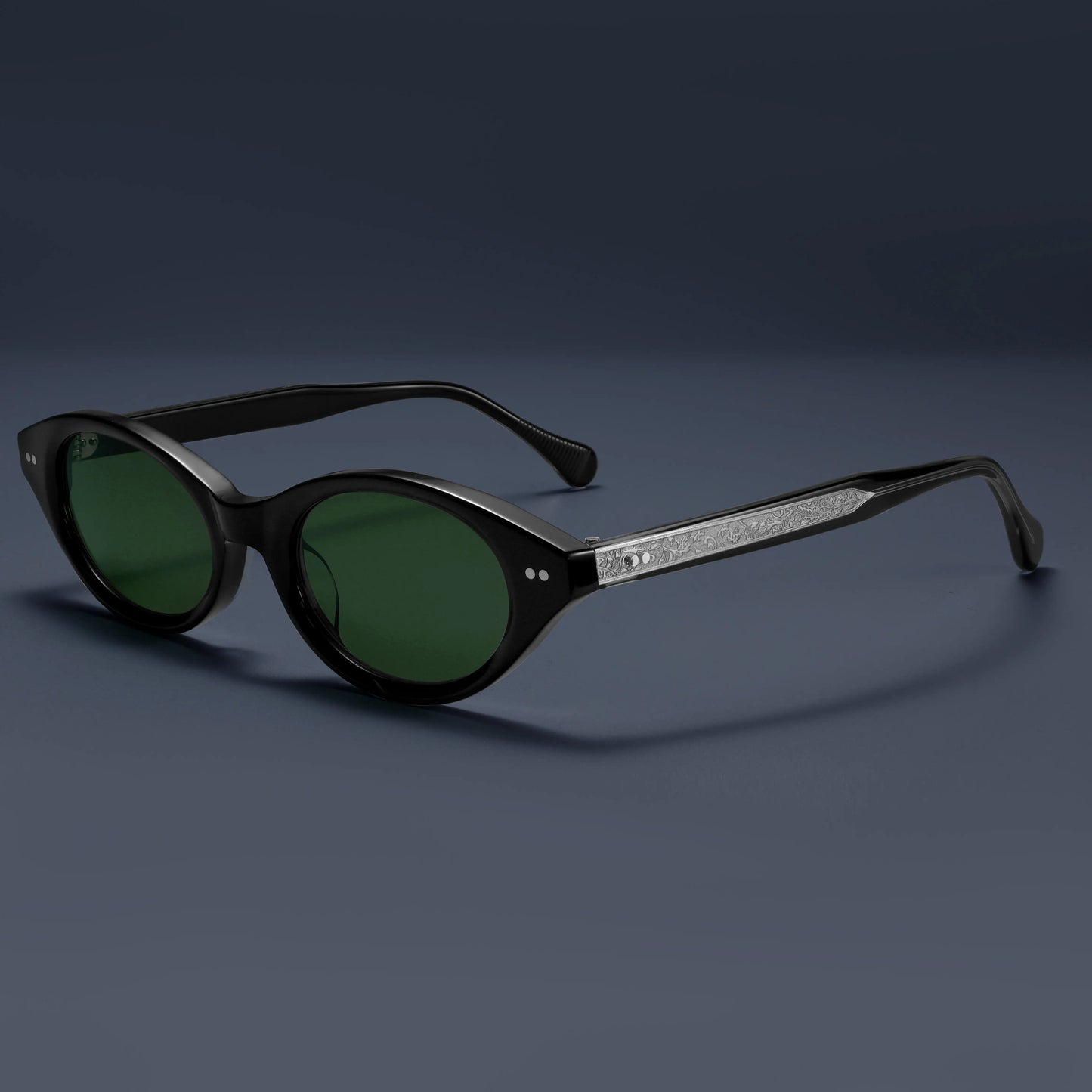 Vintage Oval Sunglasses Women Luxury Silver Carved Temples Acetate Sun Glasses Retro Small Frame Black Shades UV400