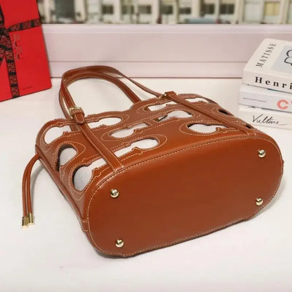 High-end Brand Women's Handbag Fashion Hollow 2026 New Large Capacity Simple Shoulder Bag