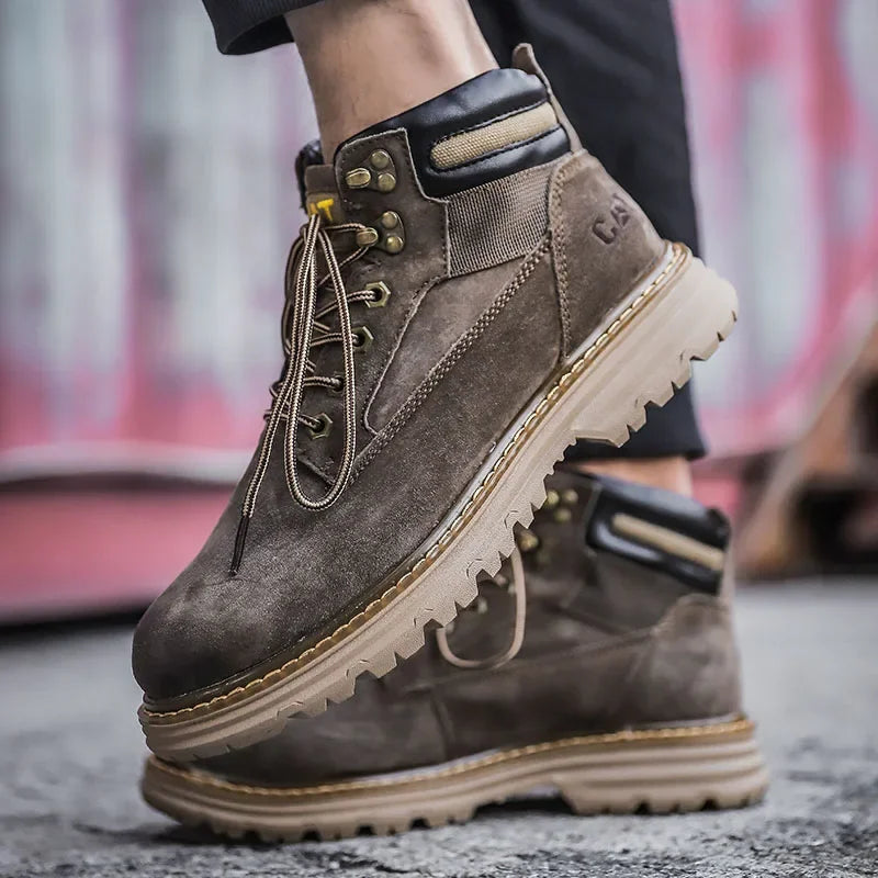 Hot Selling Winter Men Snow Boots High-quality Classic High Top Outdoor Hiking Shoes Anti Slip Thick Soled Practical Work Shoes