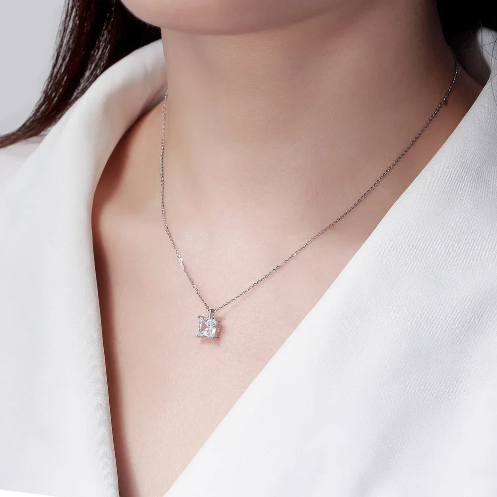 925 Sterling Silver Cubic Zirconia Bridal Pendant Necklace Elegance Oval-Cut Teardrop CZ Necklace for Women APN11