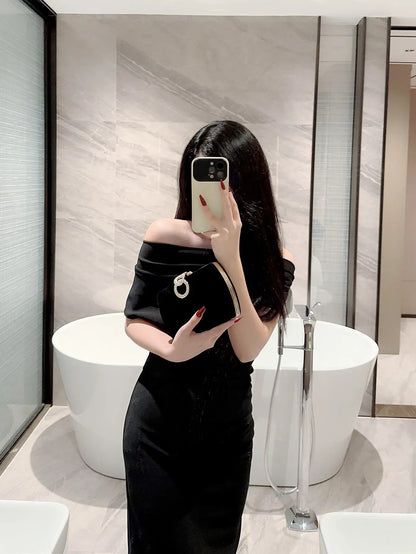 Ladies Autumn Winter Velvet Box Dinner Bag Sparkly Rhinestone Decoration Banquet Bag Clutch Evening Bag Dress Bag Prom Bag Party Bag