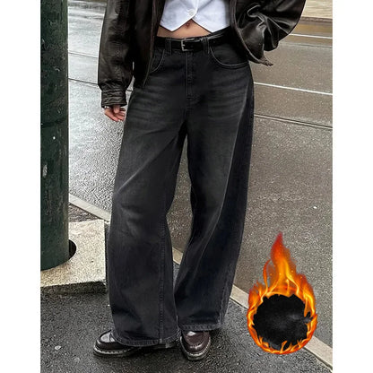 Winter Lady Plush Thermal High Waist Thin Jeans Girls Fleece Snow Warm Denim Pants Female Comfortable Straight Leg Trousers