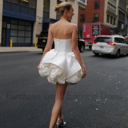 Charming Mini Cocktail Dress Strapless Sleeveless Satin and 3D Flowers Sexy Open Back Chic Women Short Evening Dress