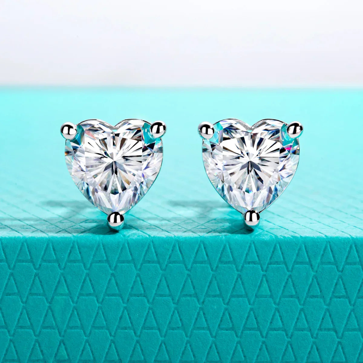 Heart Moissanite Stud Earrings 1cttw-6cttw D Color VVS1 925 Sterling Silver 18k Gold Plated Classic Women's Jewelry