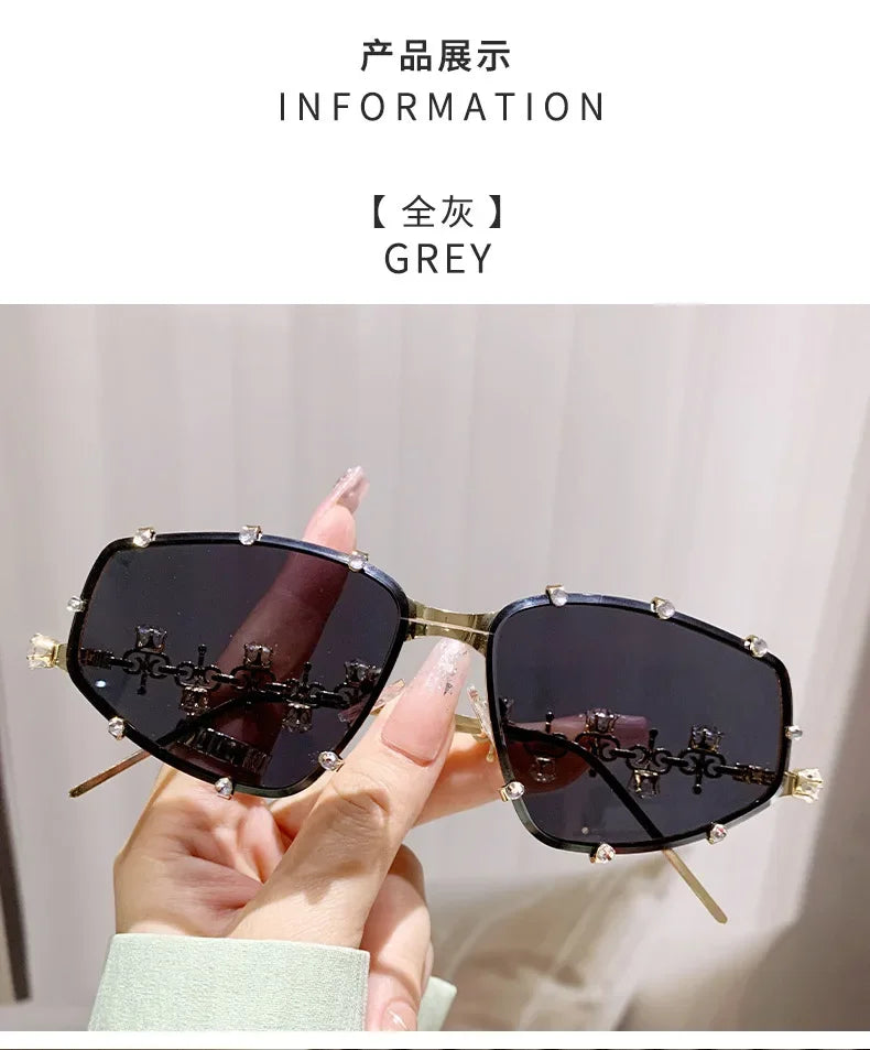 Diamonds Fashion Sunglasses Women 2024 Vintage Shades UV400 Luxury Rhinestones Sun Glasses Female Punk Big Men Eyewear