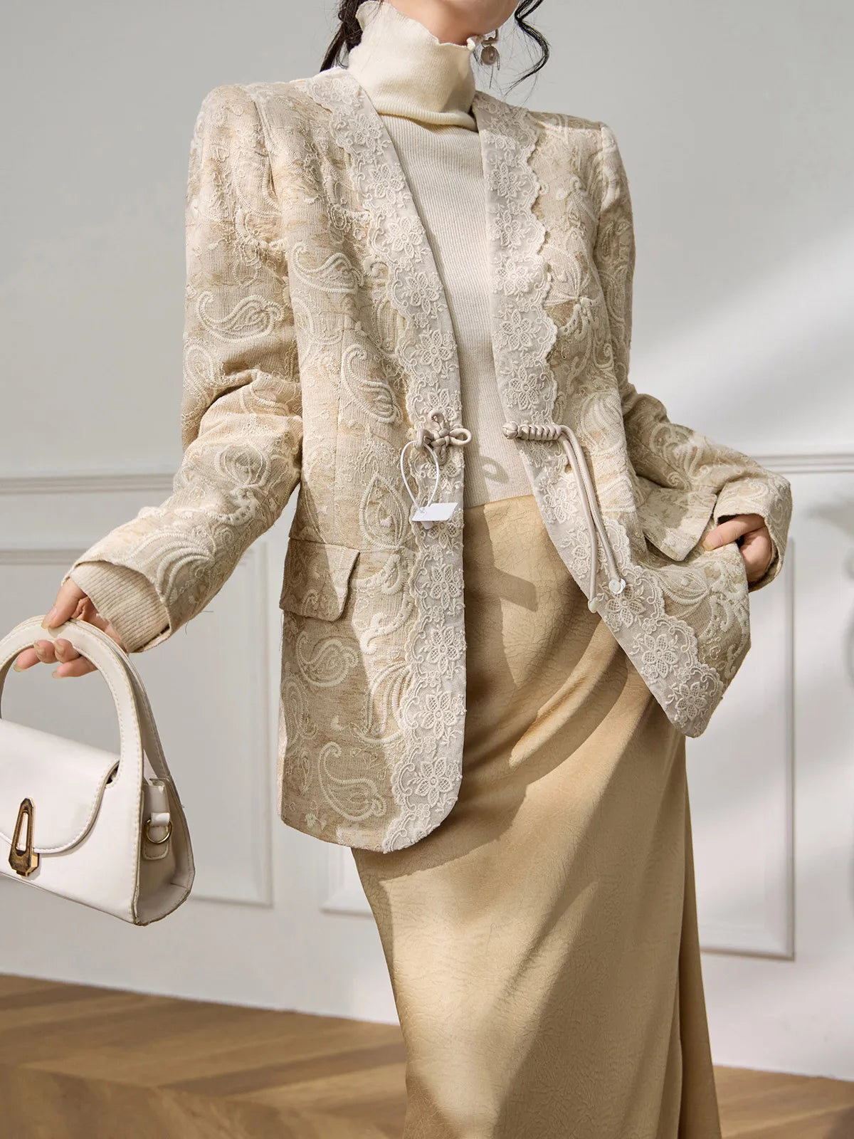 Women's Jacquard Blazer Lace Patchwork Frog Button Jacket Chinese Style Slim Fit Elegant Office Wear Spring Autumn Coat