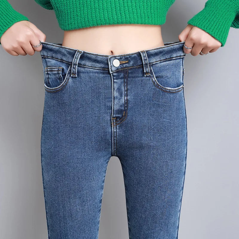 New Winter Women Snow Thermal Fleece Skinny Jeans Casual Lady Warm Velvet Thick Pencil Pants Female Basic Fleece Denim Trousers