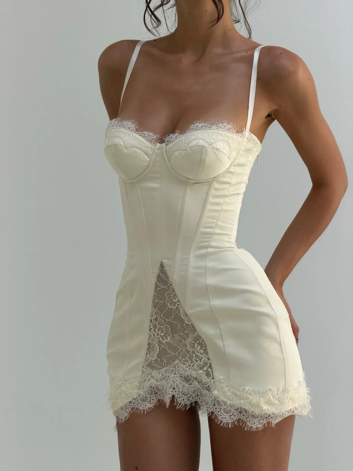 New slimming belted lace halter dress French style sexy short figure-hugging summer dress satin fishbone detailing Y2K Daily
