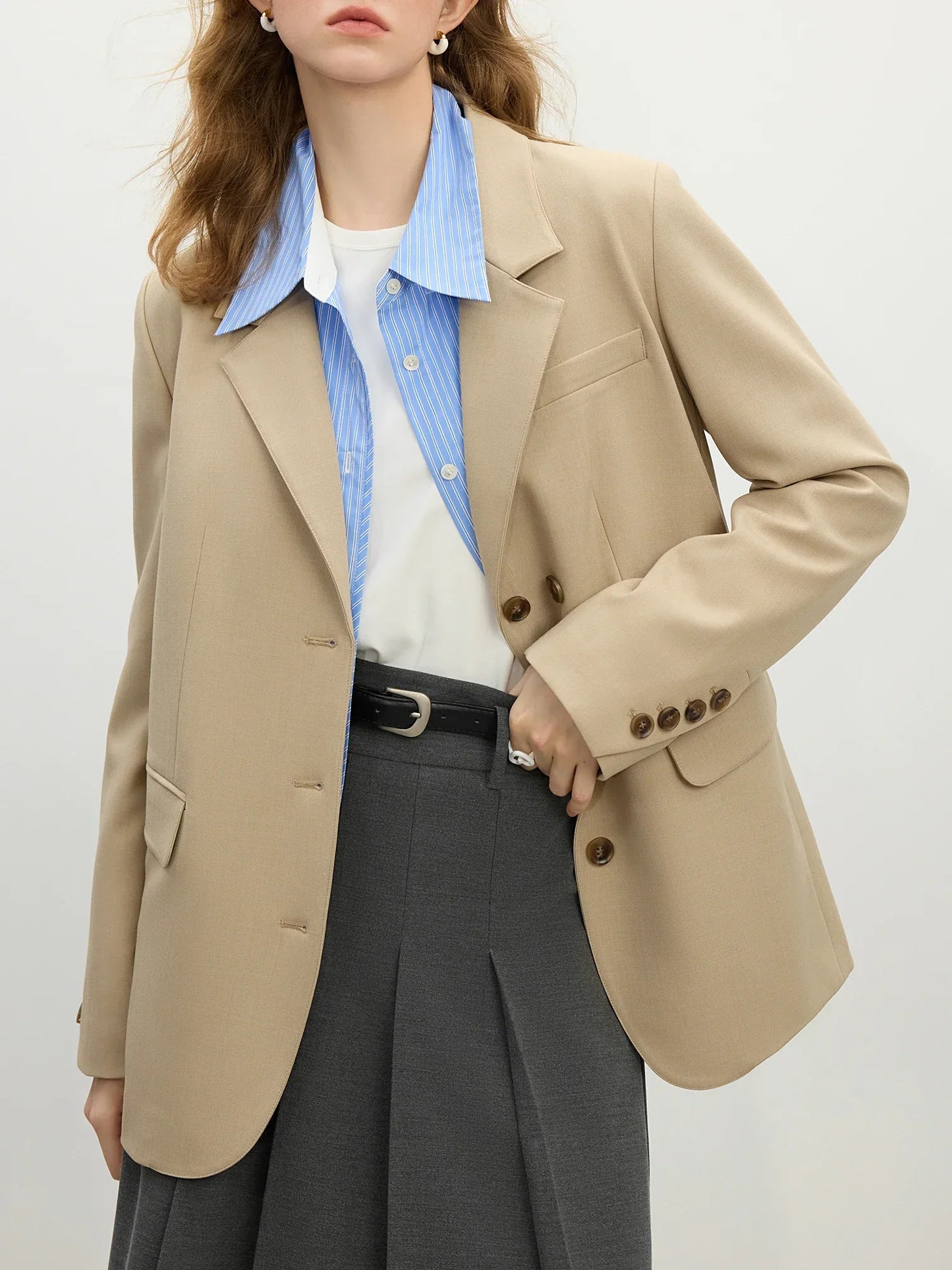 Women Khaki Blazer 2025 Spring New Office Lady Black Simple Loose Front Shoulder Blazer Coats Button Design Coat 25FS11071