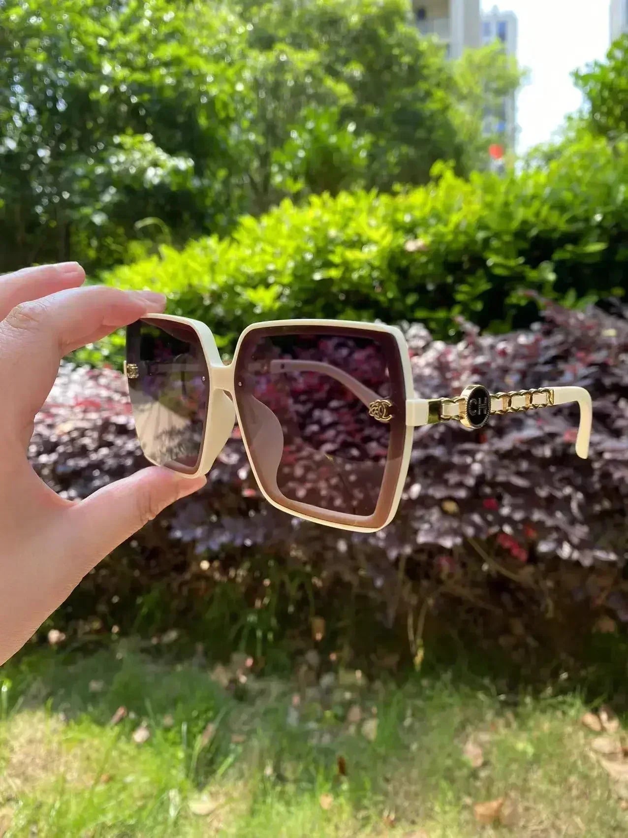 New Fashion Sunglasses for Women Hot Sale Polarized Large Frame Square Retro Sun Glasses Gradient Ladies Sunglass for Men UV400