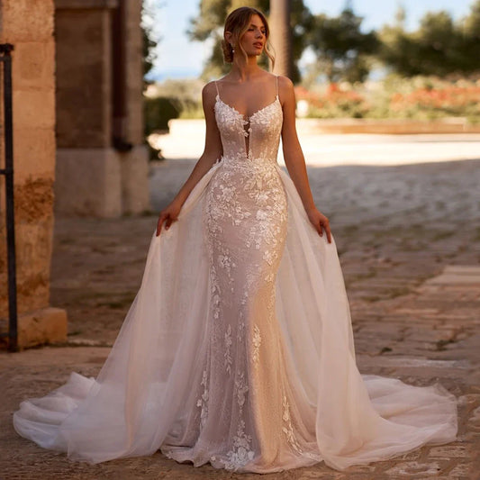 Lace Mermaid Wedding Dresses with Detachable Tulle Skirt Customized Spaghetti Straps Applique Sweep Train Bridal Gown for Bride