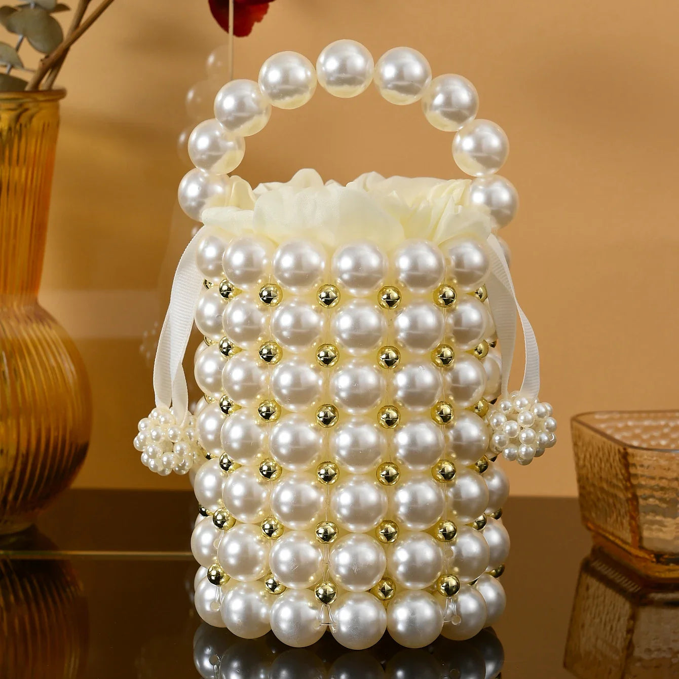 Women's Luxury Pearl Handbag Elegant Handmade Pearl Bucket Bag Detachable pearl chain shoulder Bag Dinner Party Evening Gown Bag