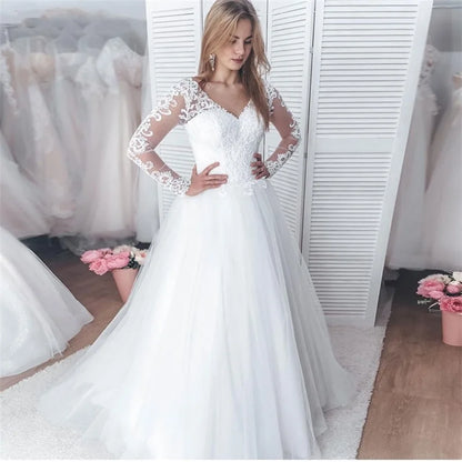 Customized Boho Elegant A-Line Tulle Bridal Dresses Long Sleeve V-Neck Lace Appliques Wedding Gowns Lace Up Back robe de mariée