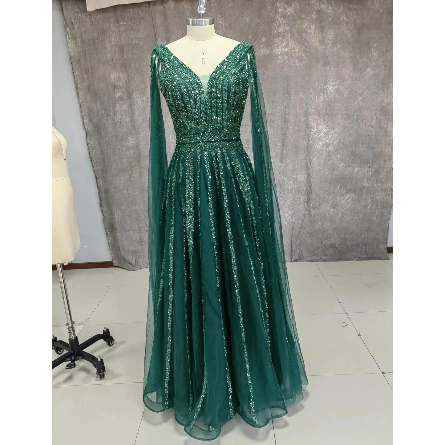 A Line Shinning V Neck Evening Dresses For Wedding Party Long Luxury 2022 Sequined Formal Prom Dress Dubai Party Gown Customized