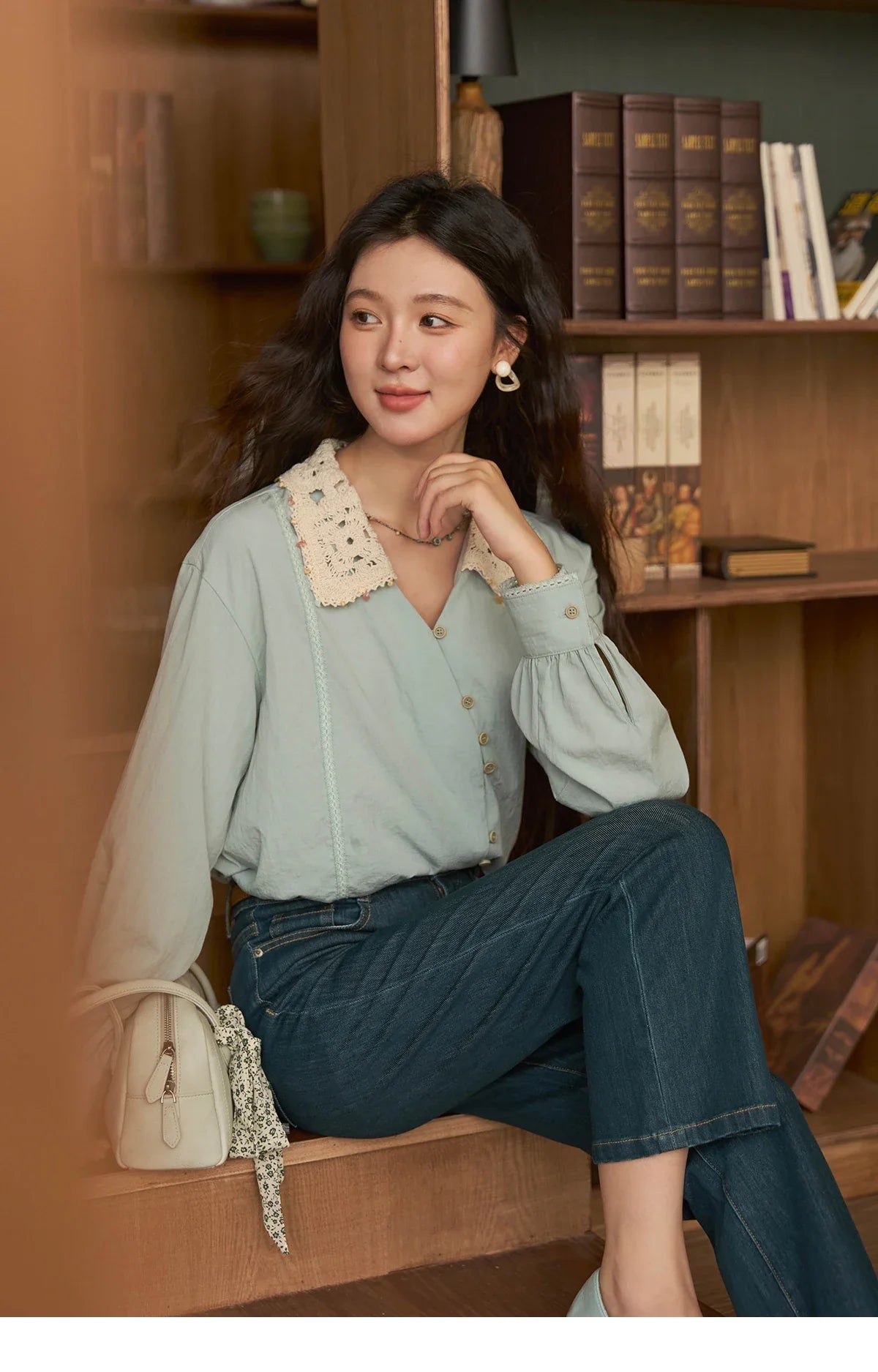 Women's Linen Shirt 2025 Autumn Contrast Apricot Lapel Shirts Long Sleeve Curved Placket Tops Office Lady MXE43C2387