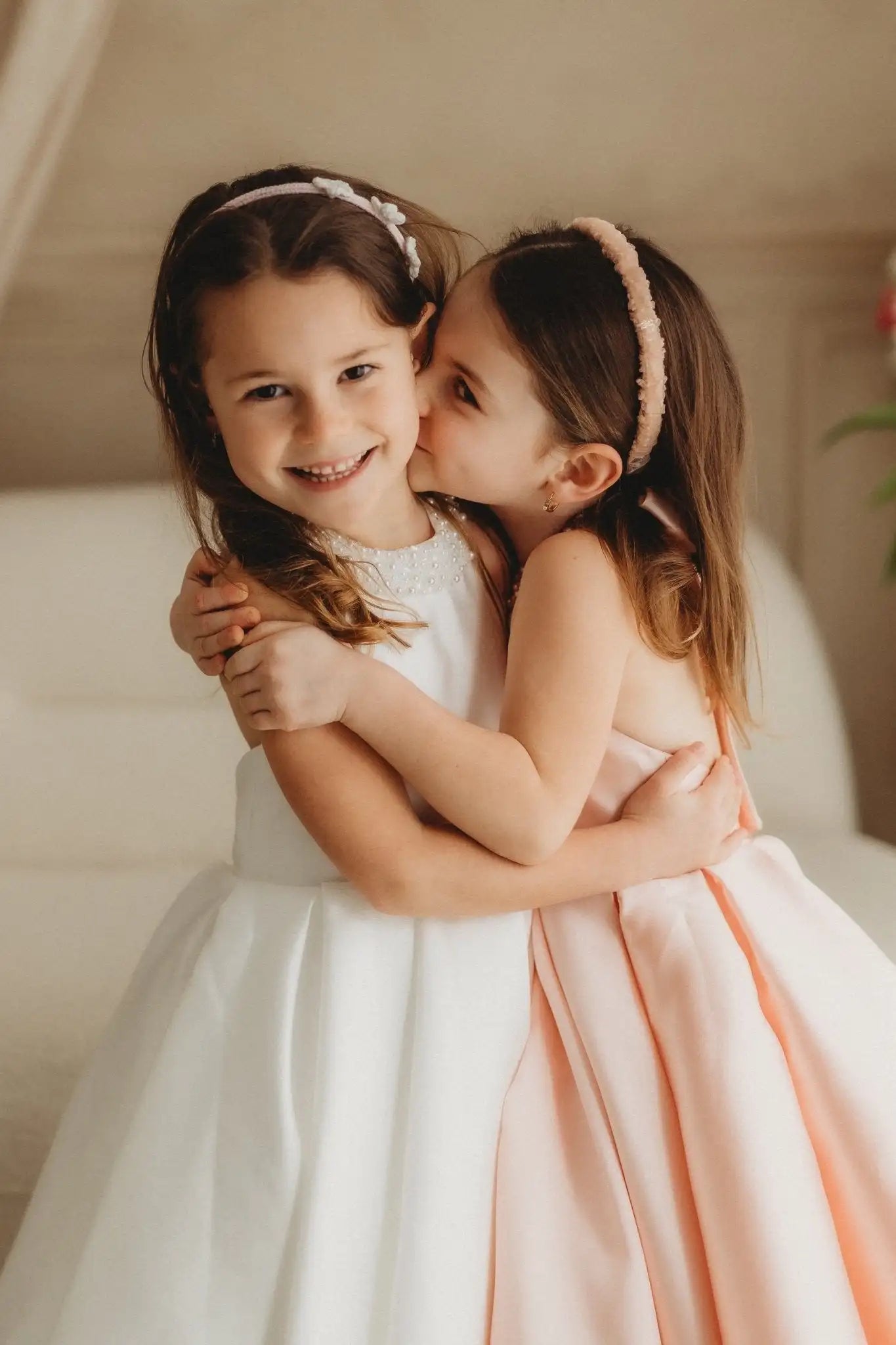 Satin Flower Girl Dress Mini Bridal Wedding Dress Kids Ball Gown 1st Communion Frock Pageant Gown Vestidos De Noiva Customized