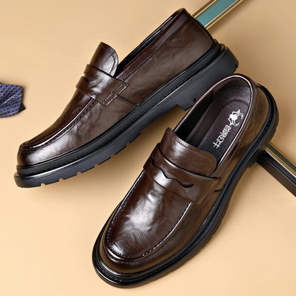 Fashion Leather Mens Casual Shoes Breathable Business Handmade Slip On Shoes Hot Sale Brand Classic Men Shoes Flats Moccasins