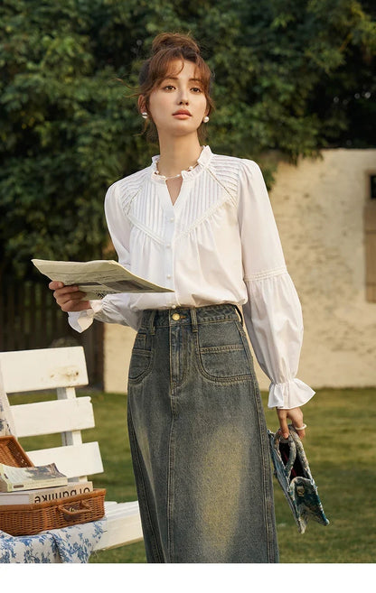 French Organ Pleated V-neck Shirt 2025 Autumn Petal Patchwork Ruffle Sleeve Solid Pearl Single Breasted Tops MXD13X1354